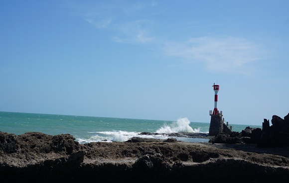 碧海蓝天  北院区  中医科  吕瑶.jpg